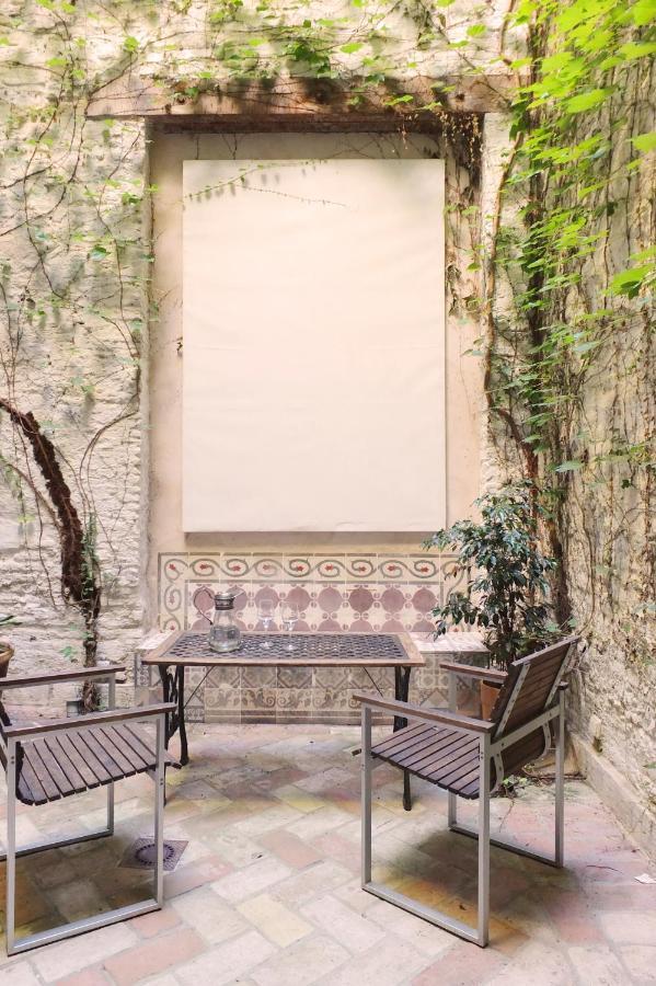 Architecture & Design Home In Triana Seville Exterior photo